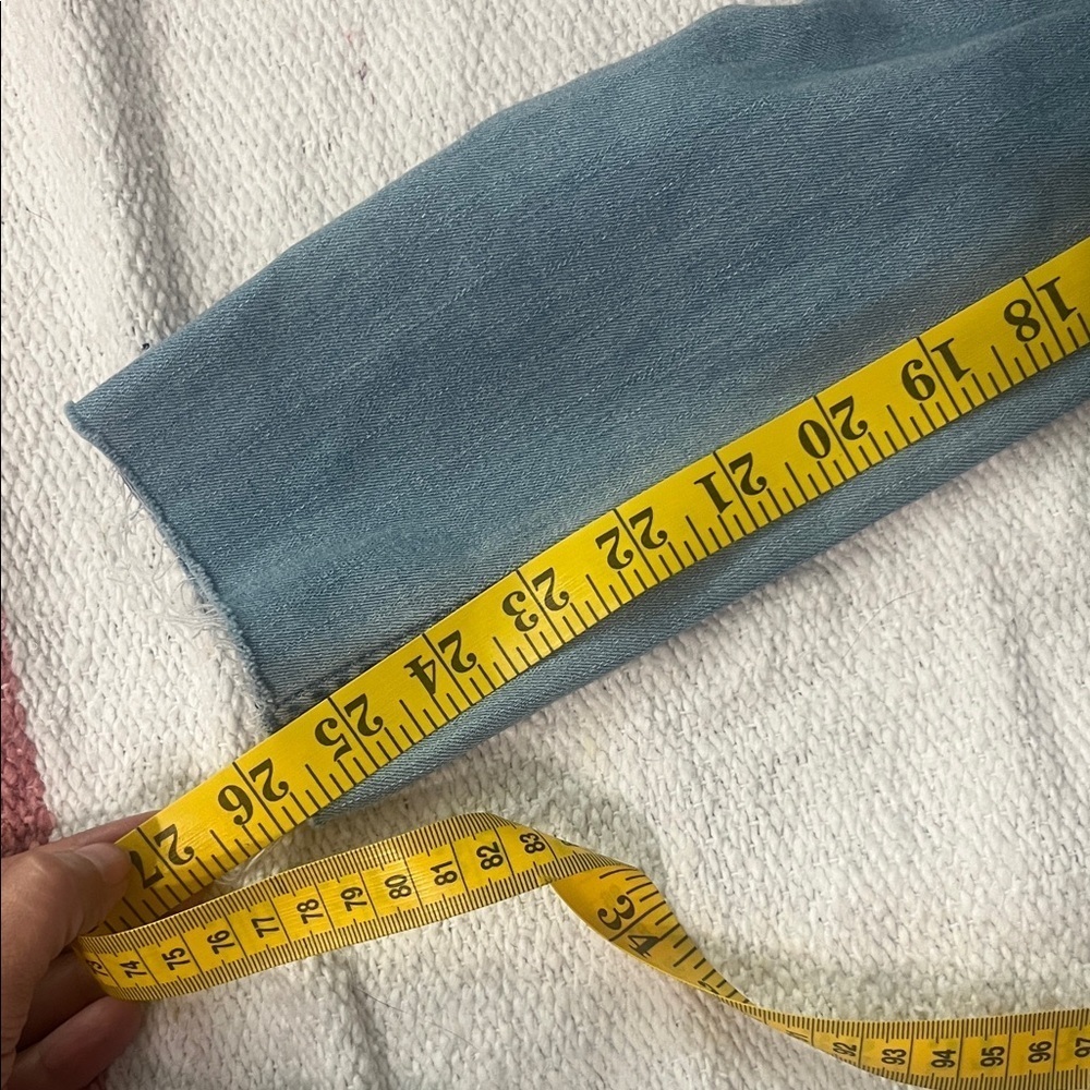 (310)Hollister Women's Sky Blue Skinny Jeans - Picture 4 of 5